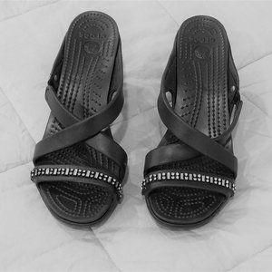 NEW Crocs Rhinestone Cyprus Sandal